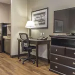 Quality Inn And Suites Saskatoon