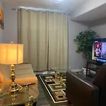 A Cozy 1 Bedroom Suit