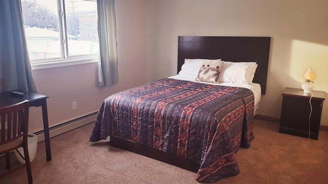 Budget Inn