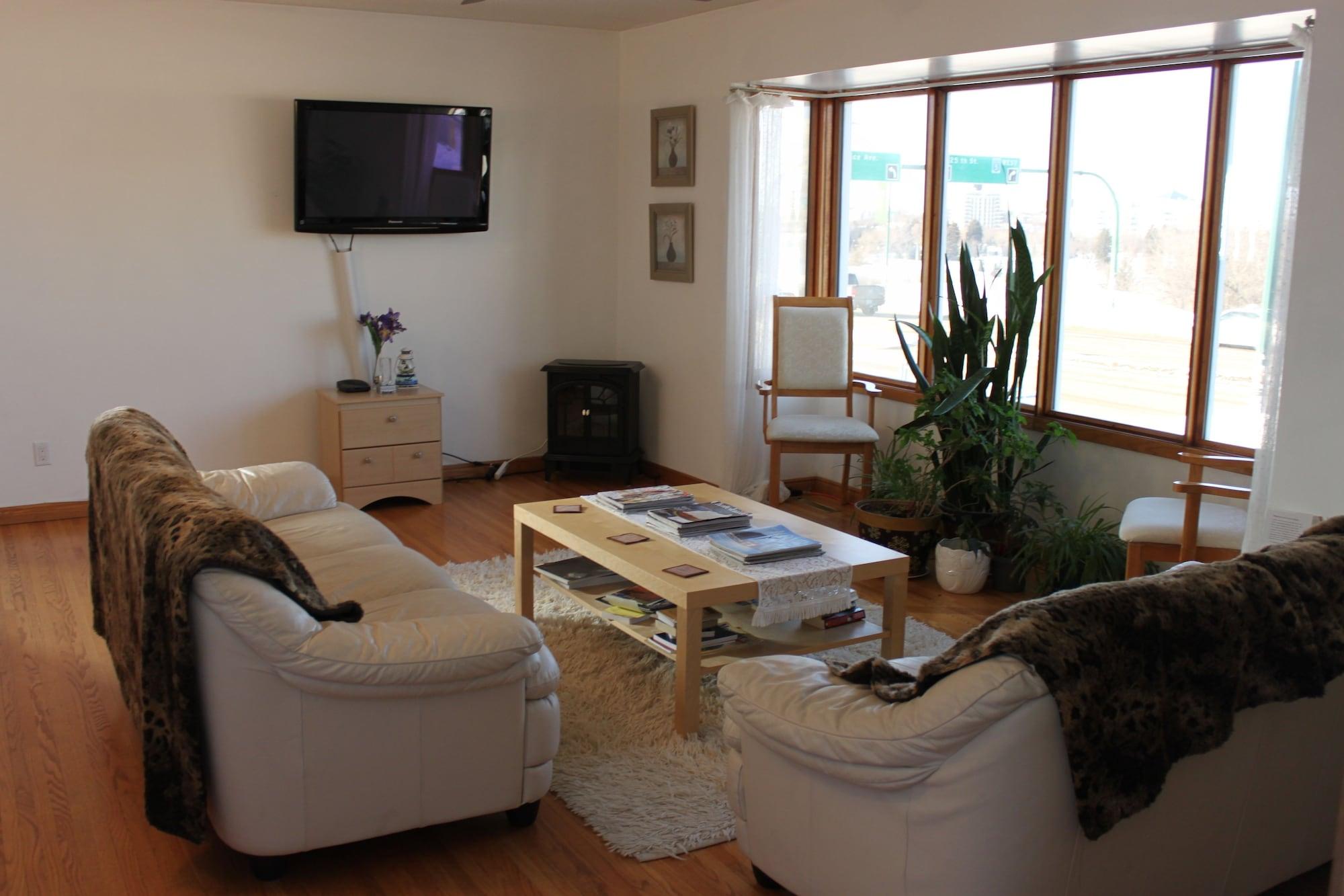 Hotel The On College 3*