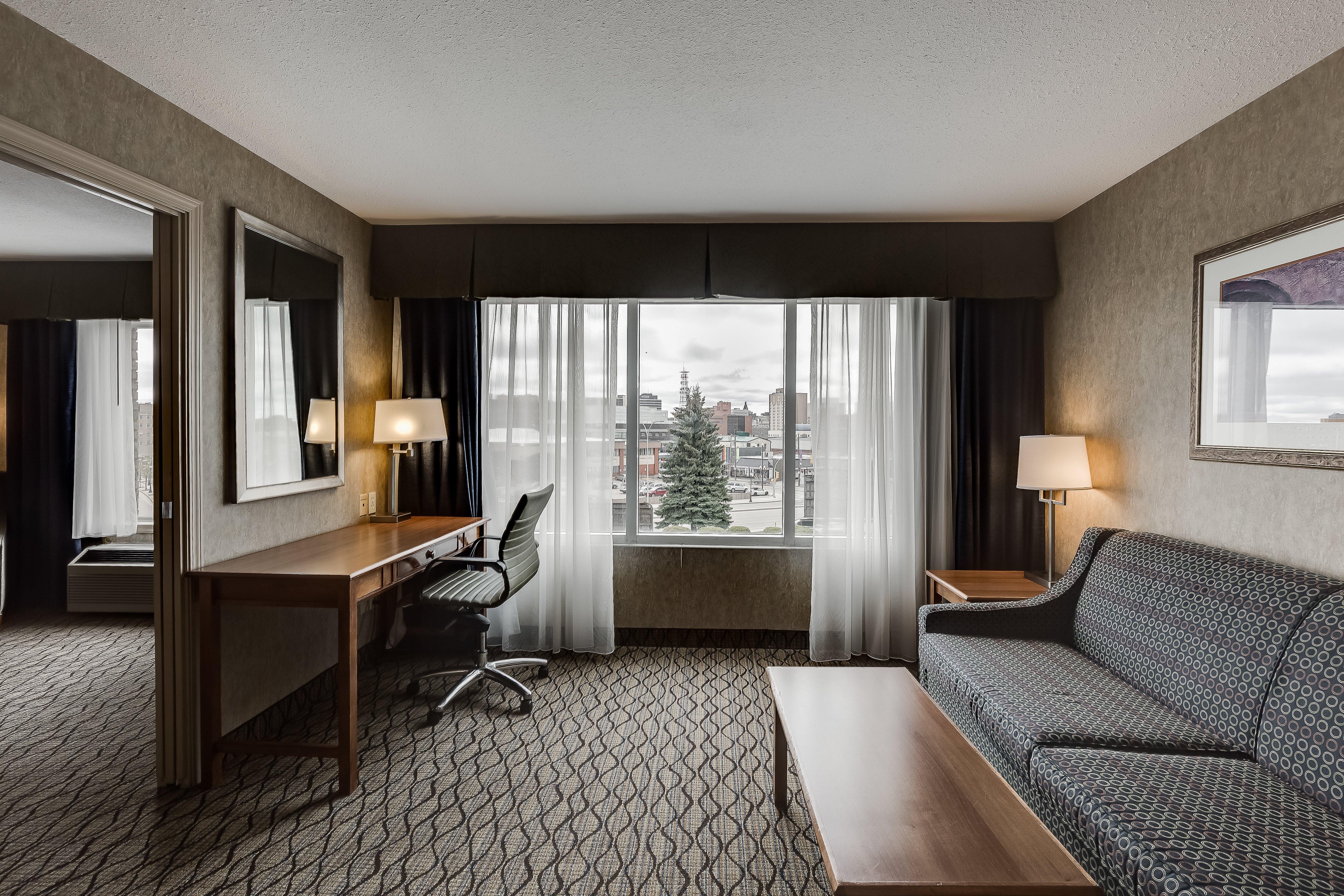 Hotel Express & By Ihg 2*
