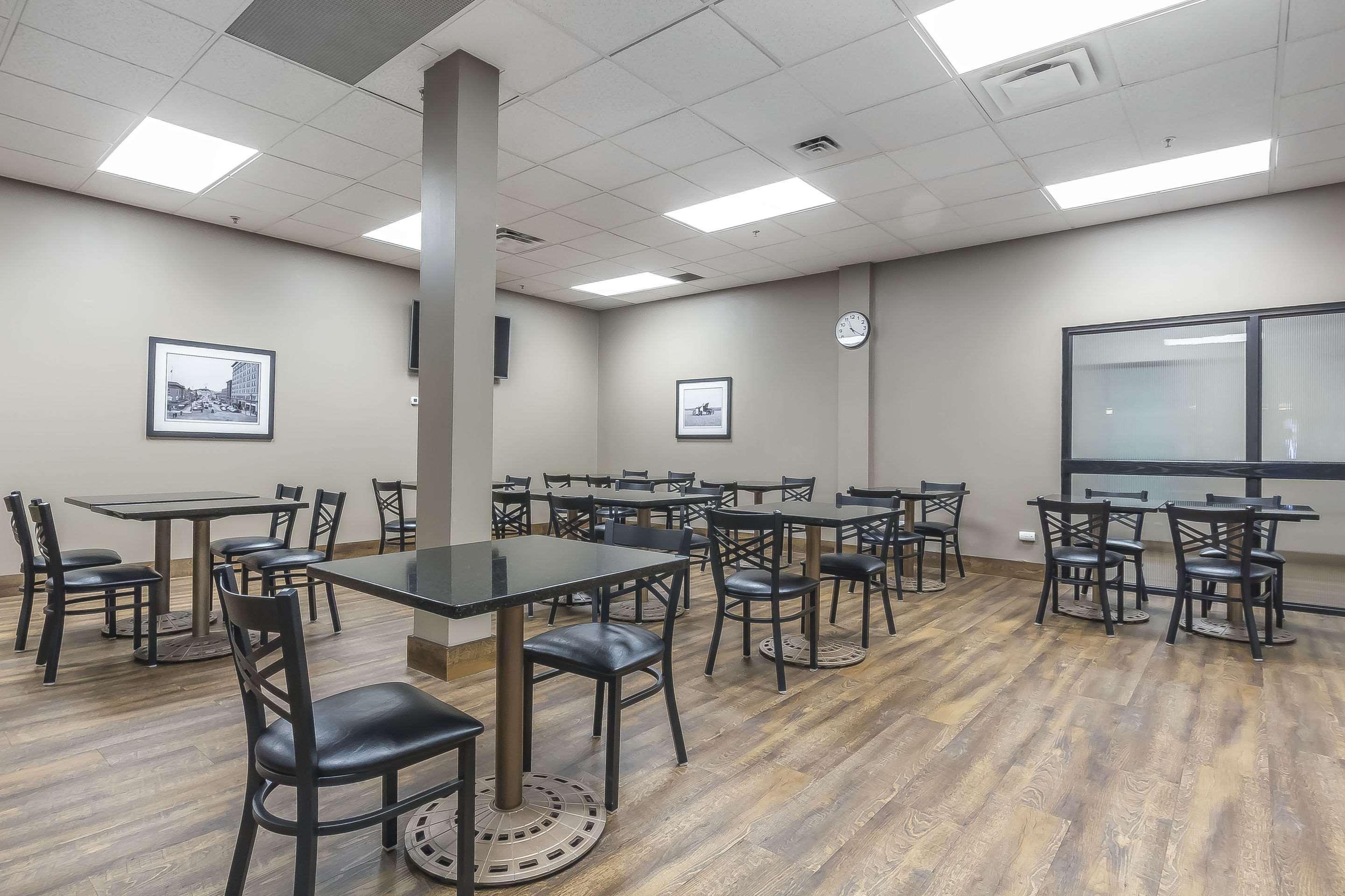 Hotel Quality And Saskatoon