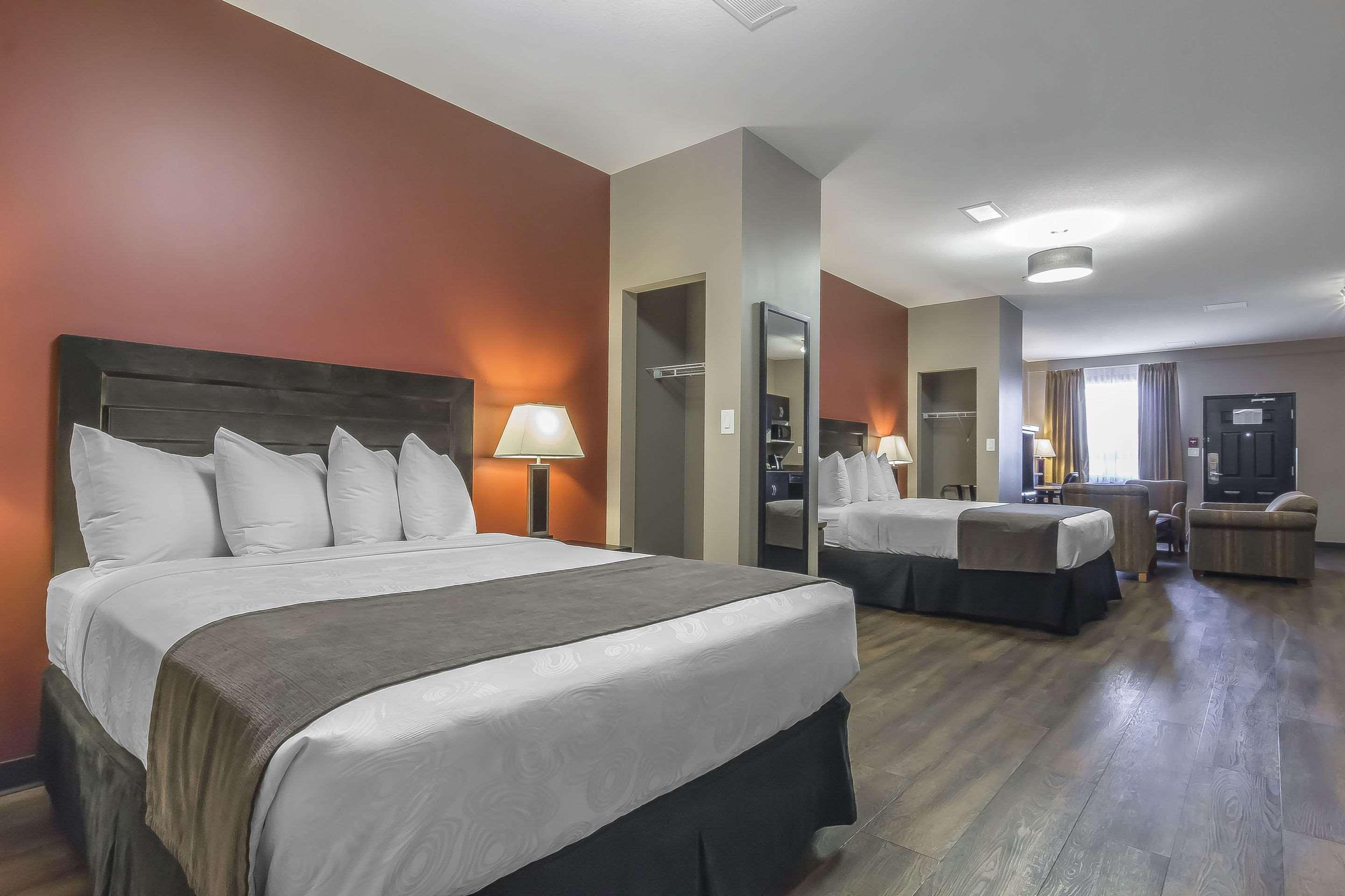 Hotel Quality And 3*
