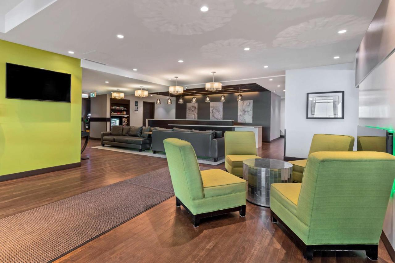 Western East Side 3* Saskatoon