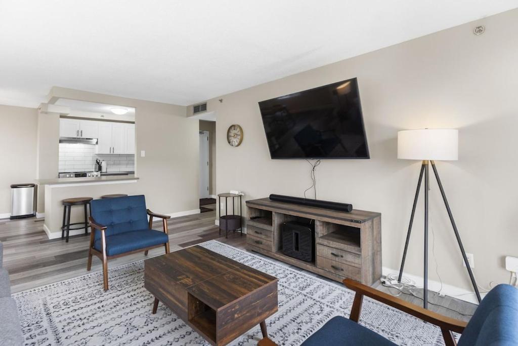 Newly Renovated 2 Bedroom Downtown Apartment Saskatoon