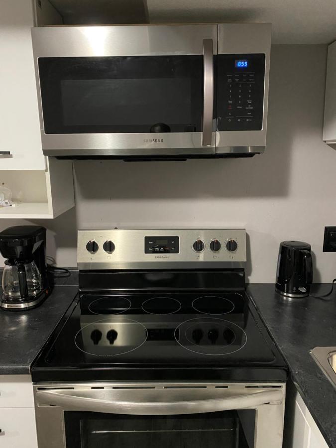 A Cozy 1 Bedroom * Saskatoon