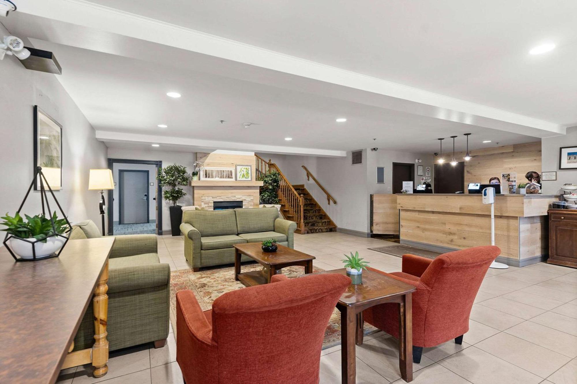Hotel Country & By Radisson, Saskatoon, Sk