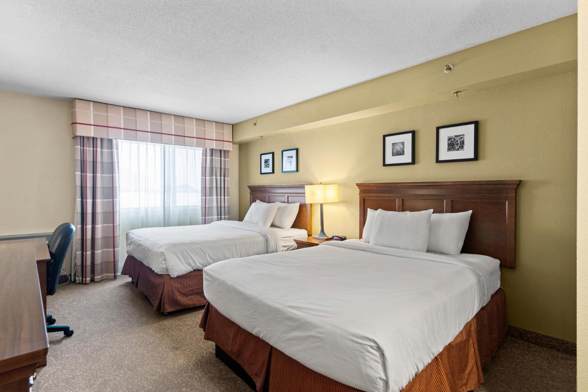 Country & By Radisson, Saskatoon, Sk