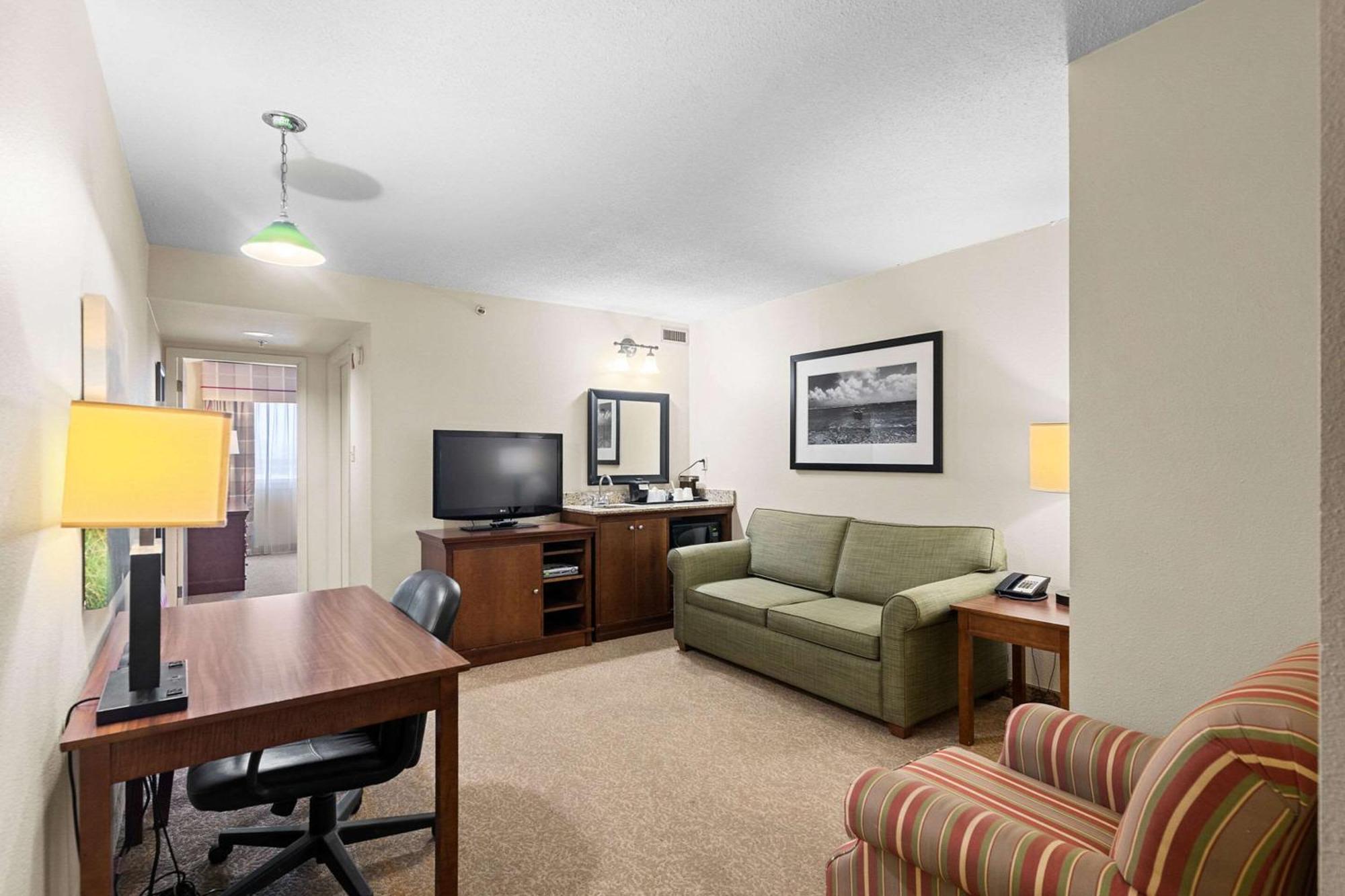 Hotel Country & By Radisson, Saskatoon, Sk