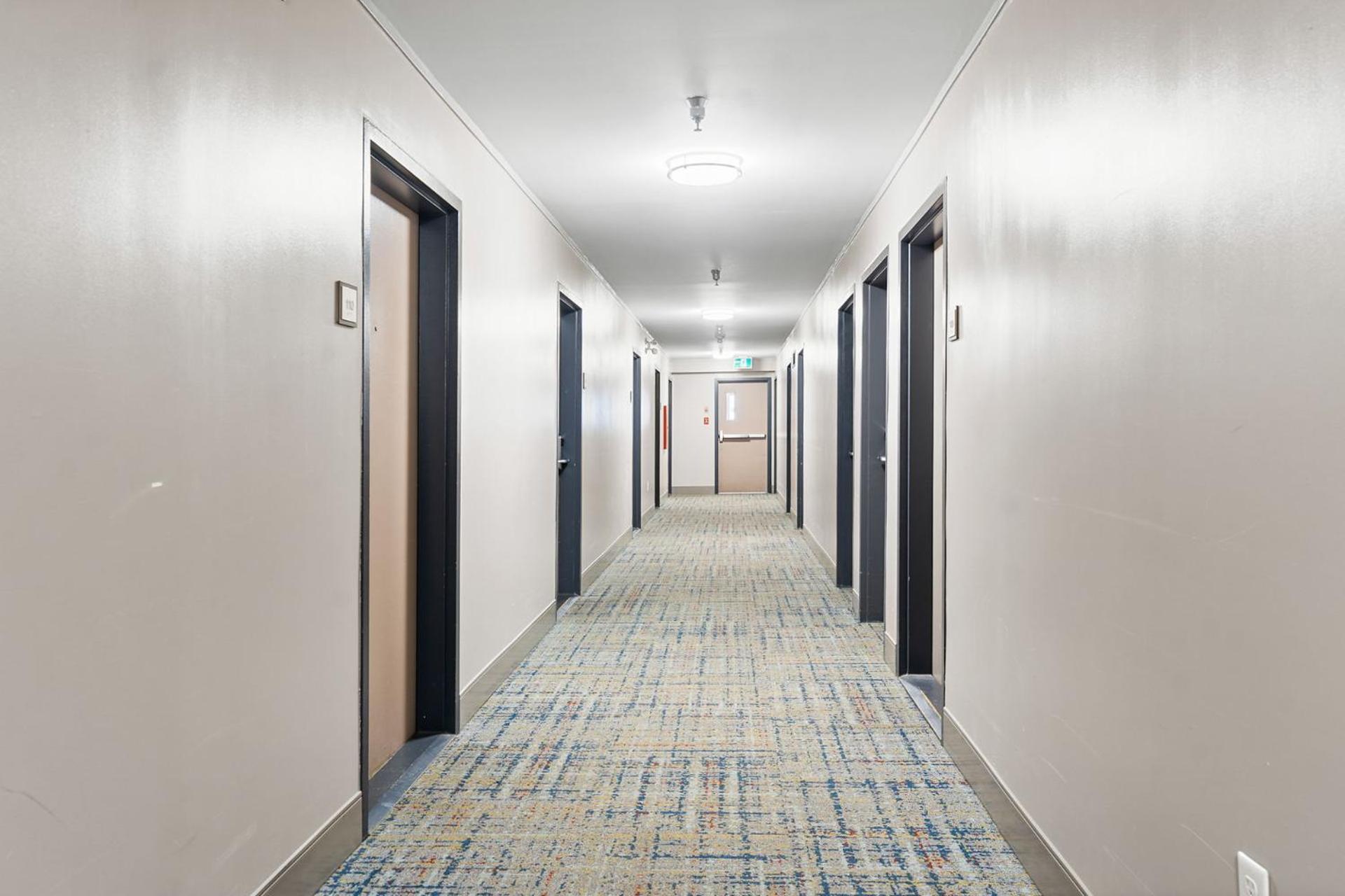 Hotel Country & By Radisson, Saskatoon, Sk Saskatoon