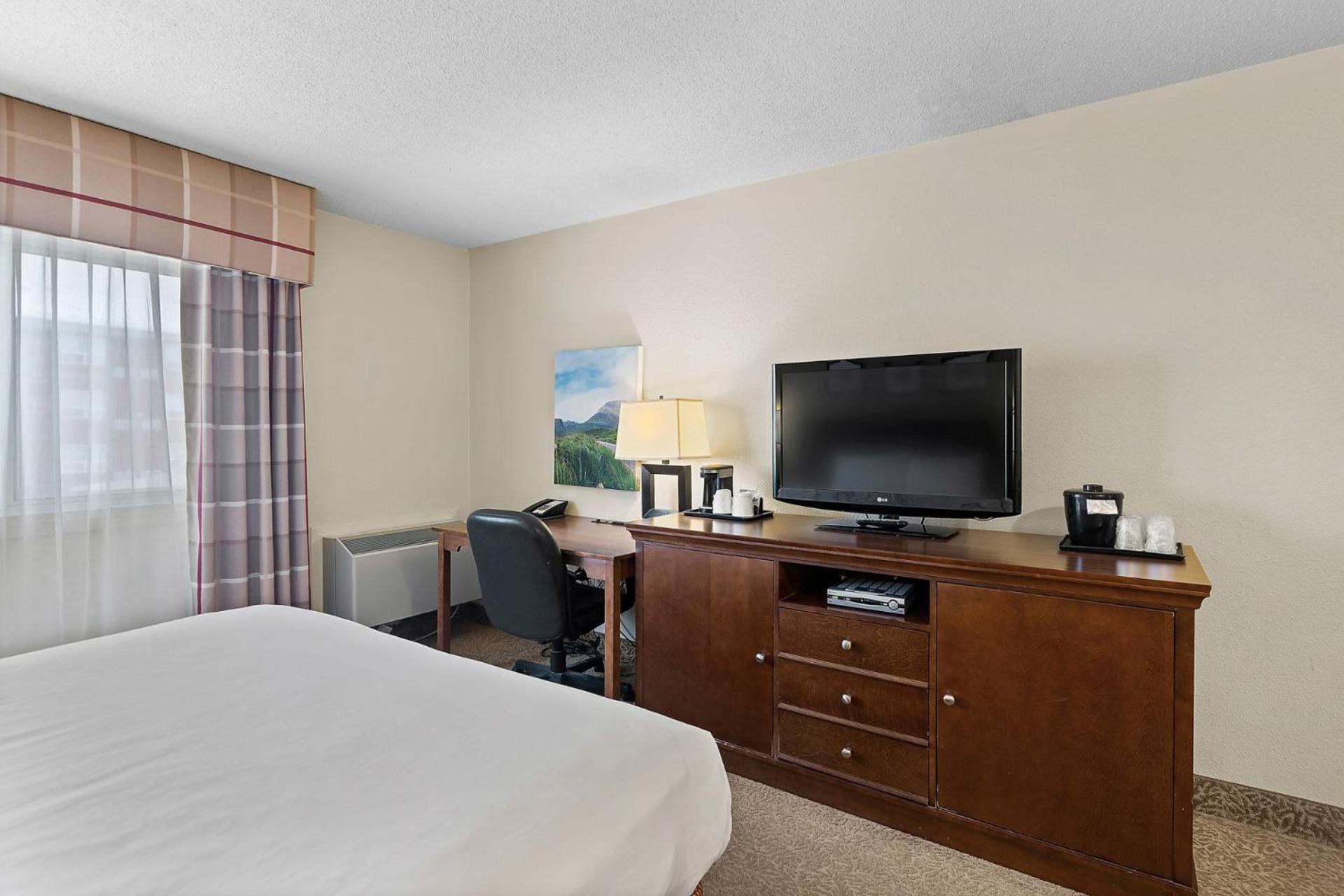 Country & By Radisson, Saskatoon, Sk Hotel