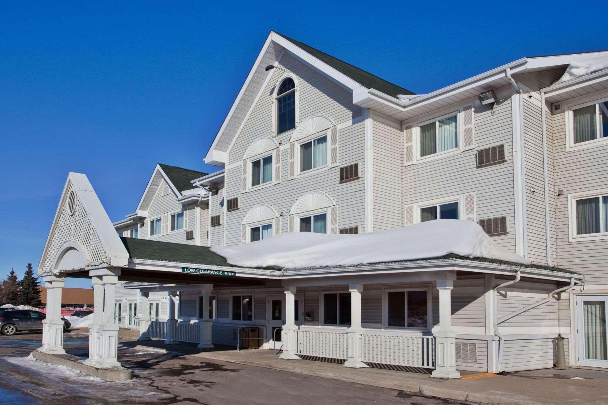 Country & By Radisson, Saskatoon, Sk Saskatoon