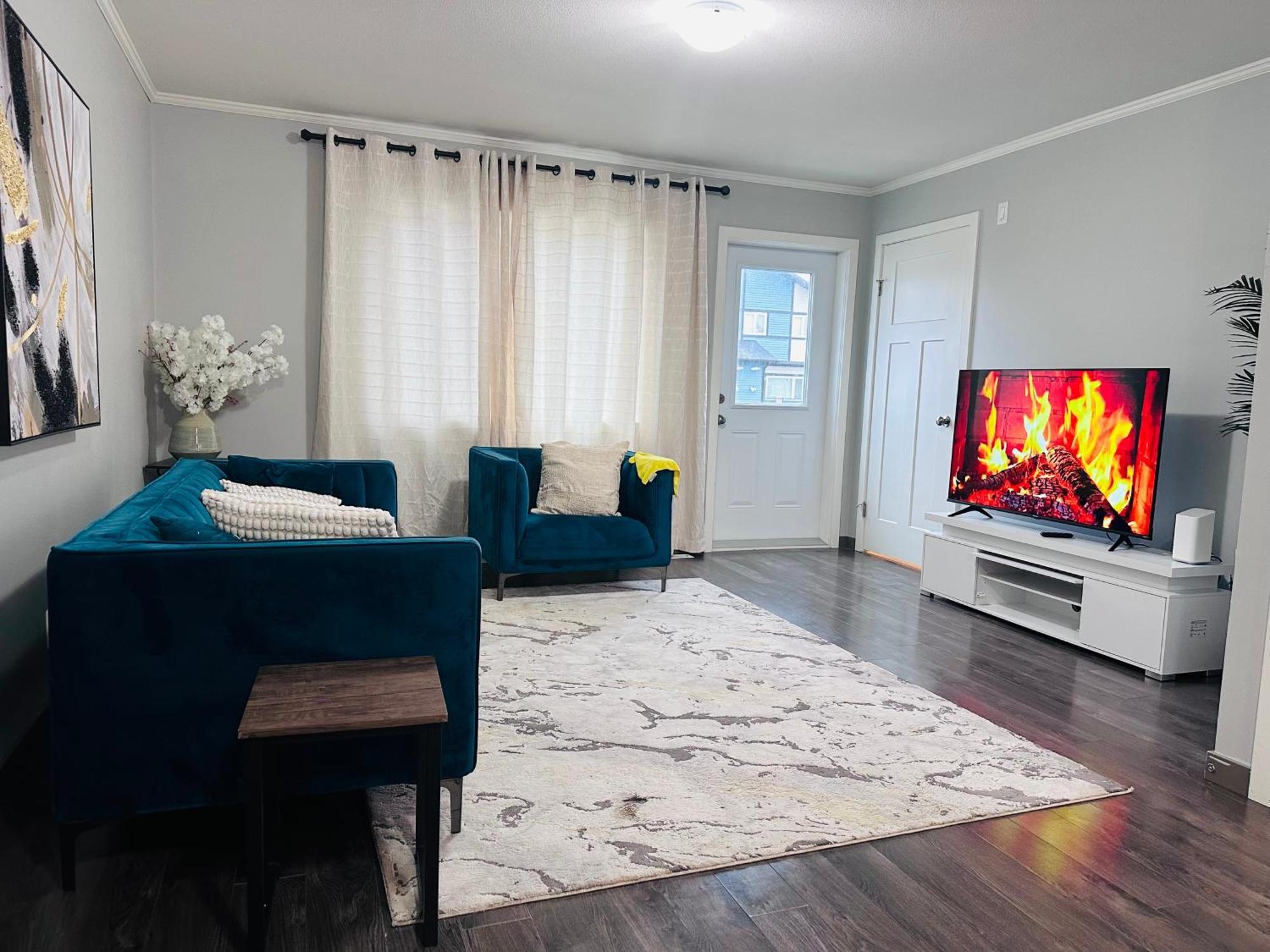 3 Bedroom Town In Stonebridge Unit 303