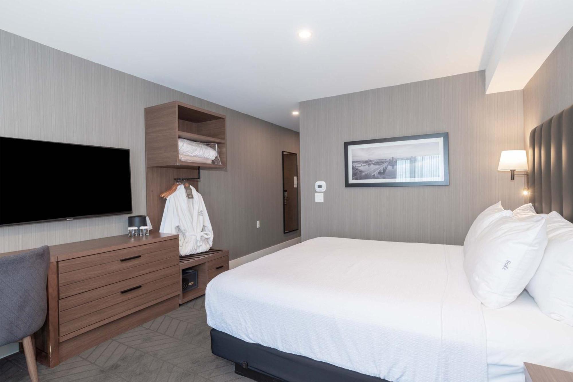 Sandman Signature South 4* Saskatoon
