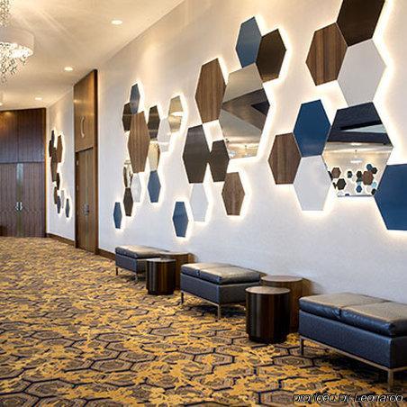 Hotel & Conference Centre