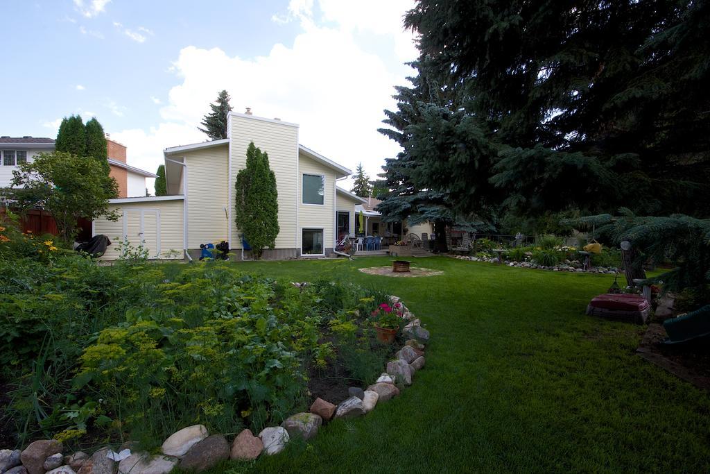 Glacier Park Bed & Breakfast 3*