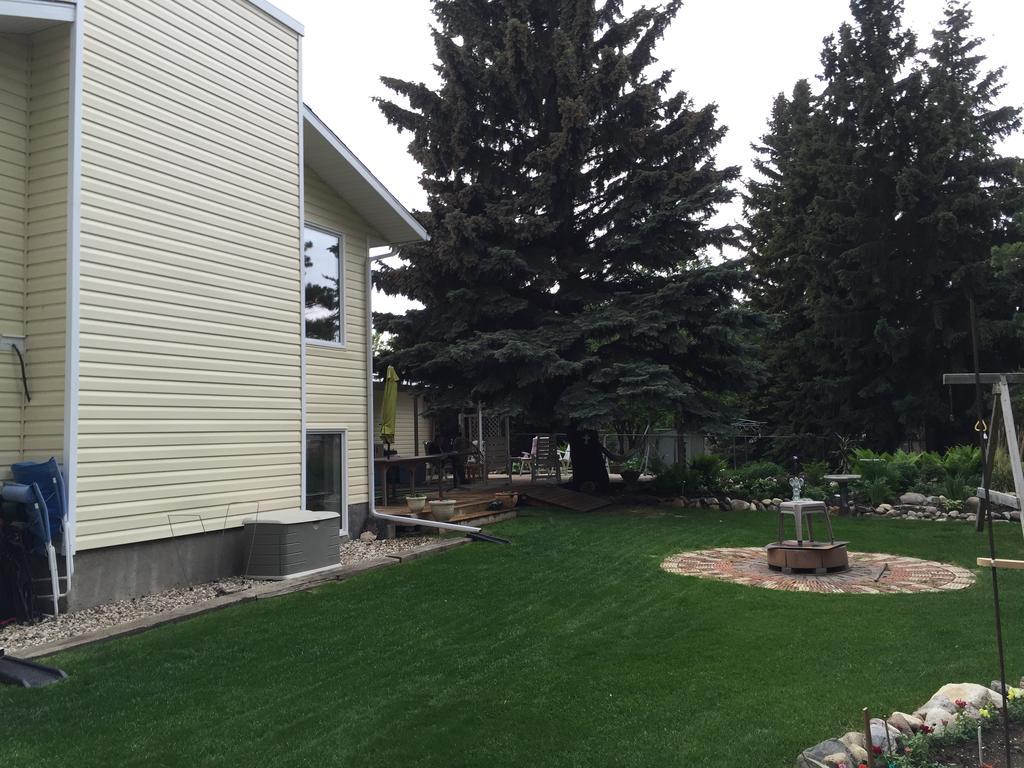Bed & Breakfast Glacier Park Saskatoon