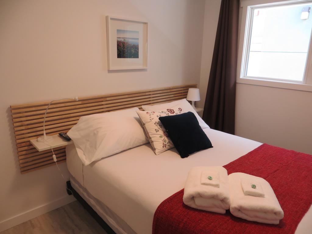 Hotel The On College