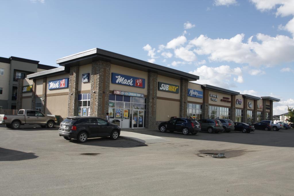 Elegant By Prowess Holiday home Saskatoon