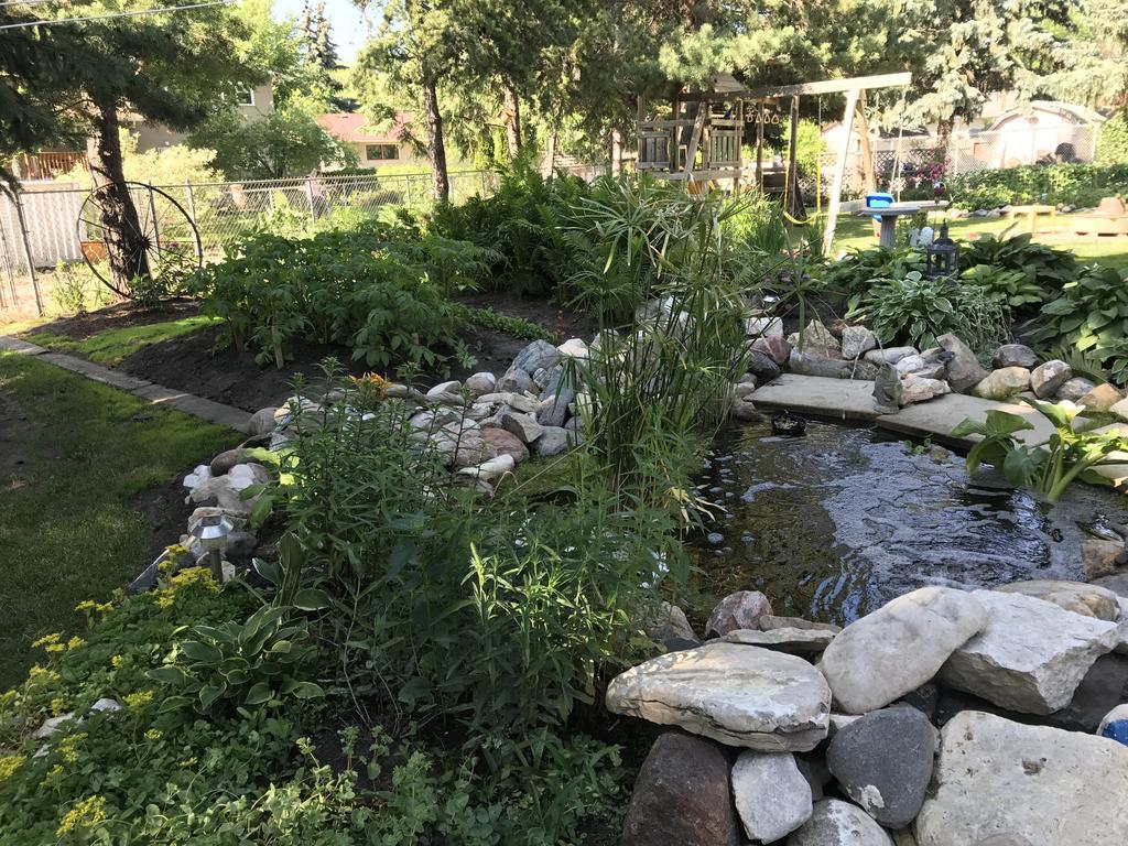 Glacier Park Bed & Breakfast Saskatoon