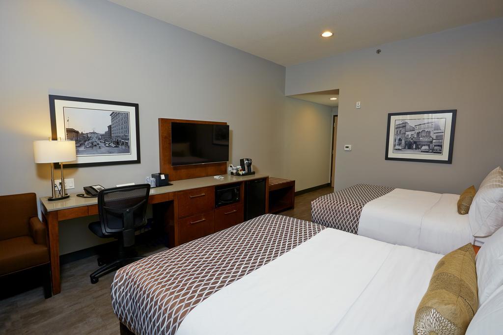 Hotel Western East Side