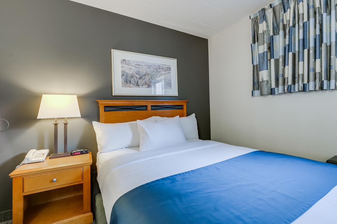 Hotel West Wing At Park Town
