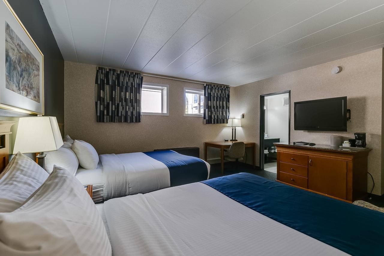 Hotel West Wing At Park Town 4*