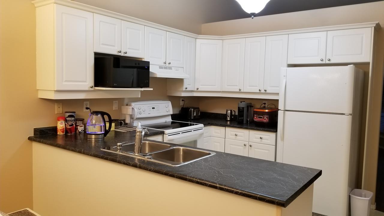Homestay Lashyn Cove Saskatoon