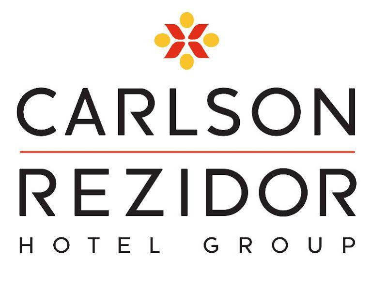 Hotel Country & By Radisson, Saskatoon, Sk Saskatoon