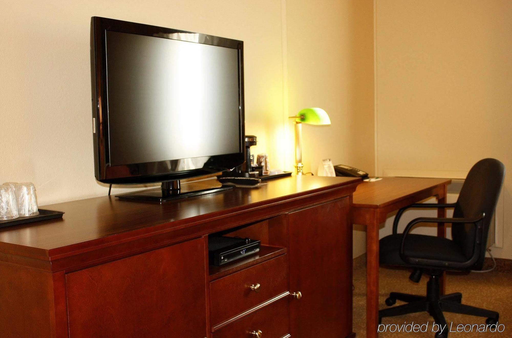 Country & By Radisson, Saskatoon, Sk 3* Saskatoon