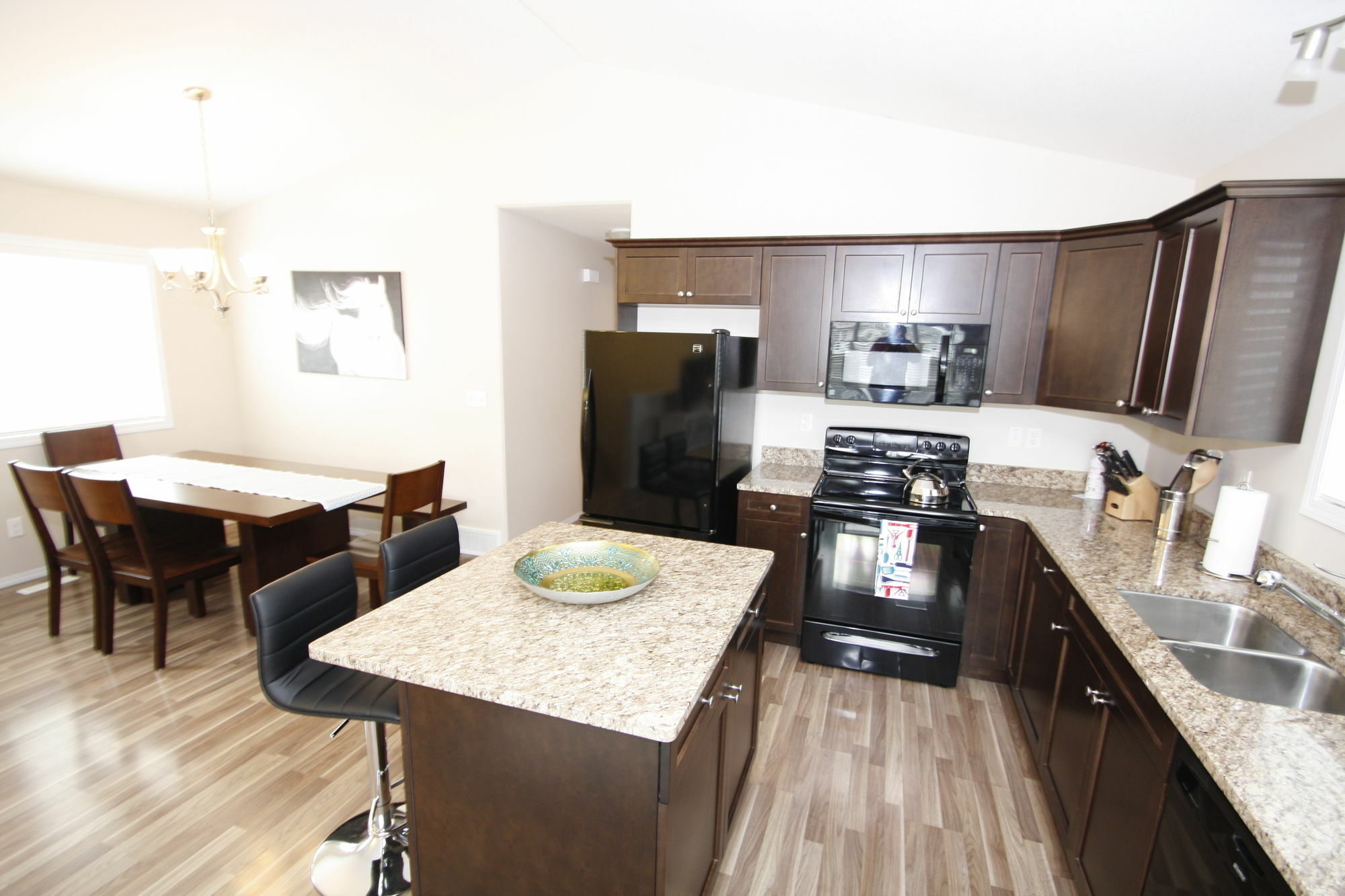 Hampton 3bd 2br Near Airport By Prowess Holiday home