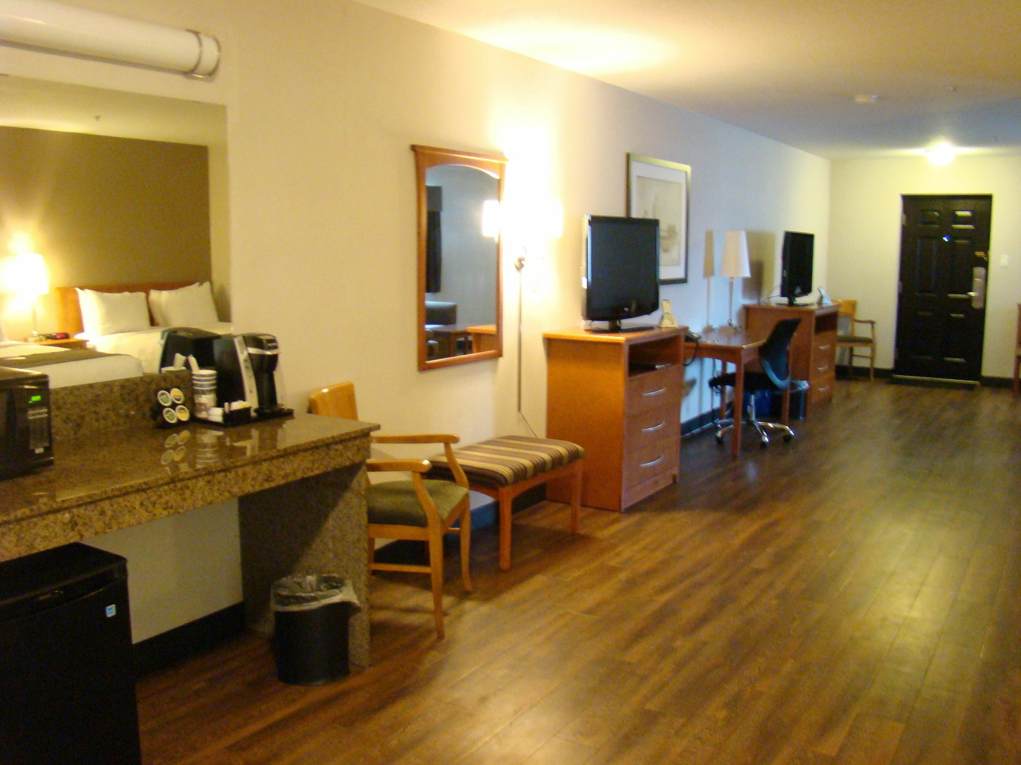 Quality And 3* Saskatoon