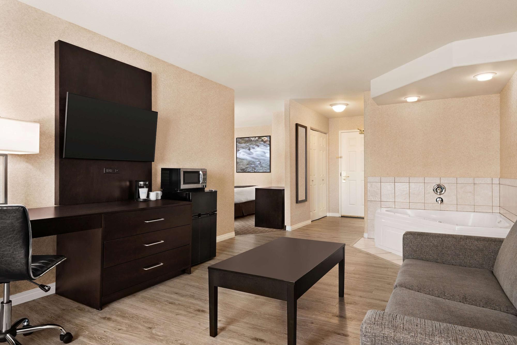 Days By Wyndham Hotel Saskatoon