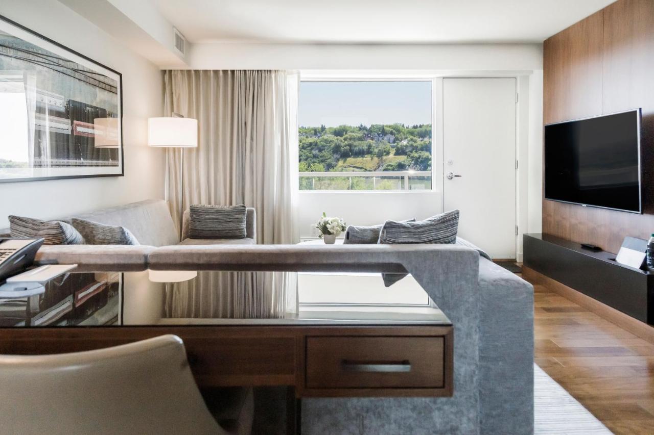 Hotel The 4*