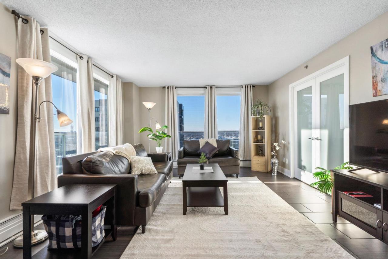 Superb 2 Bedroom Downtown With River View * Saskatoon