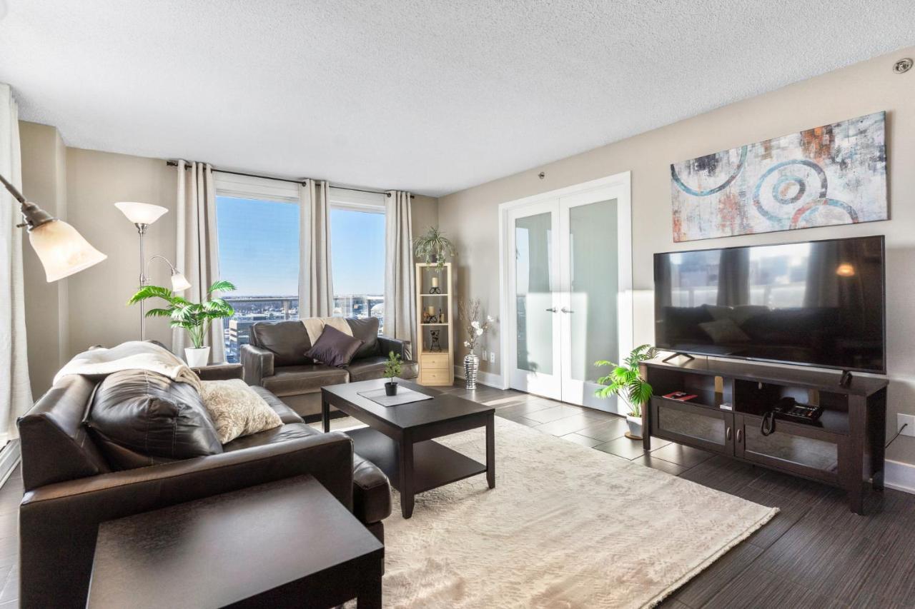 Apartment Superb 2 Bedroom Downtown With River View Saskatoon