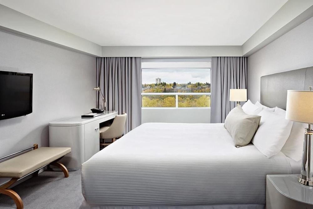 Hotel The