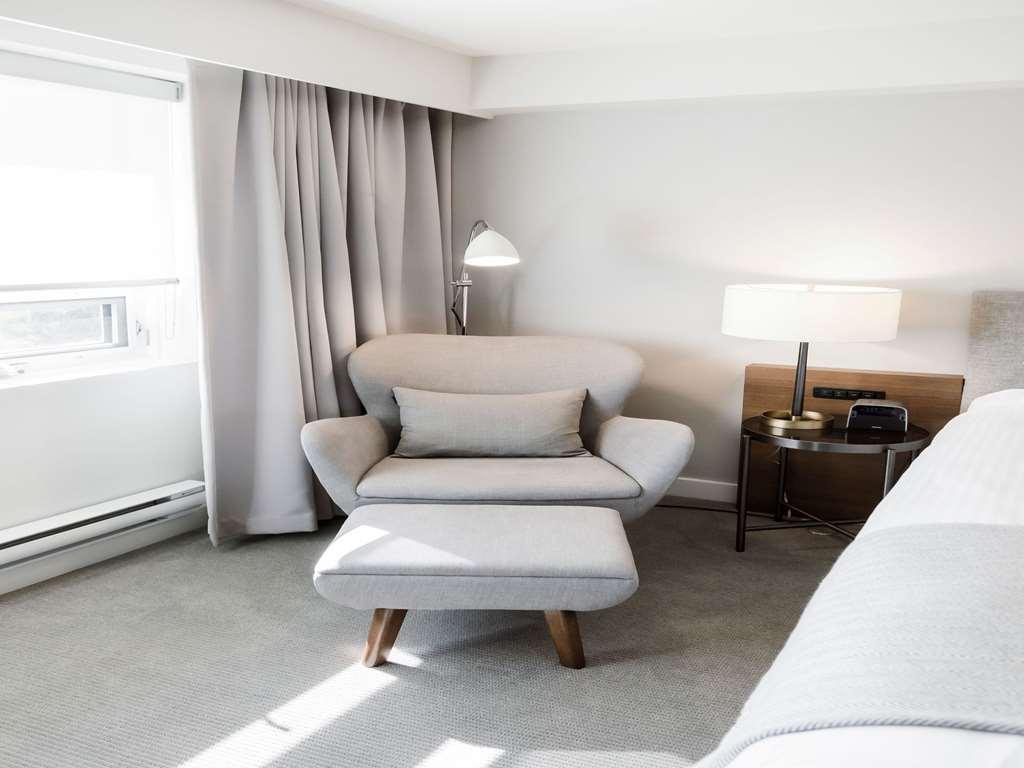 The 4* Saskatoon