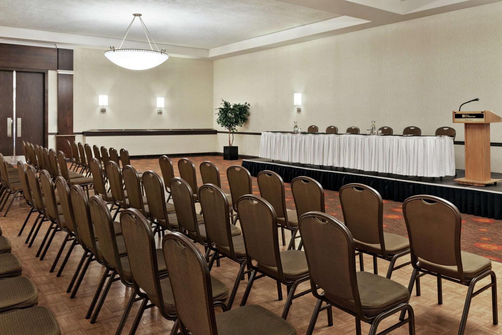 Hilton Garden Downtown Hotel Saskatoon