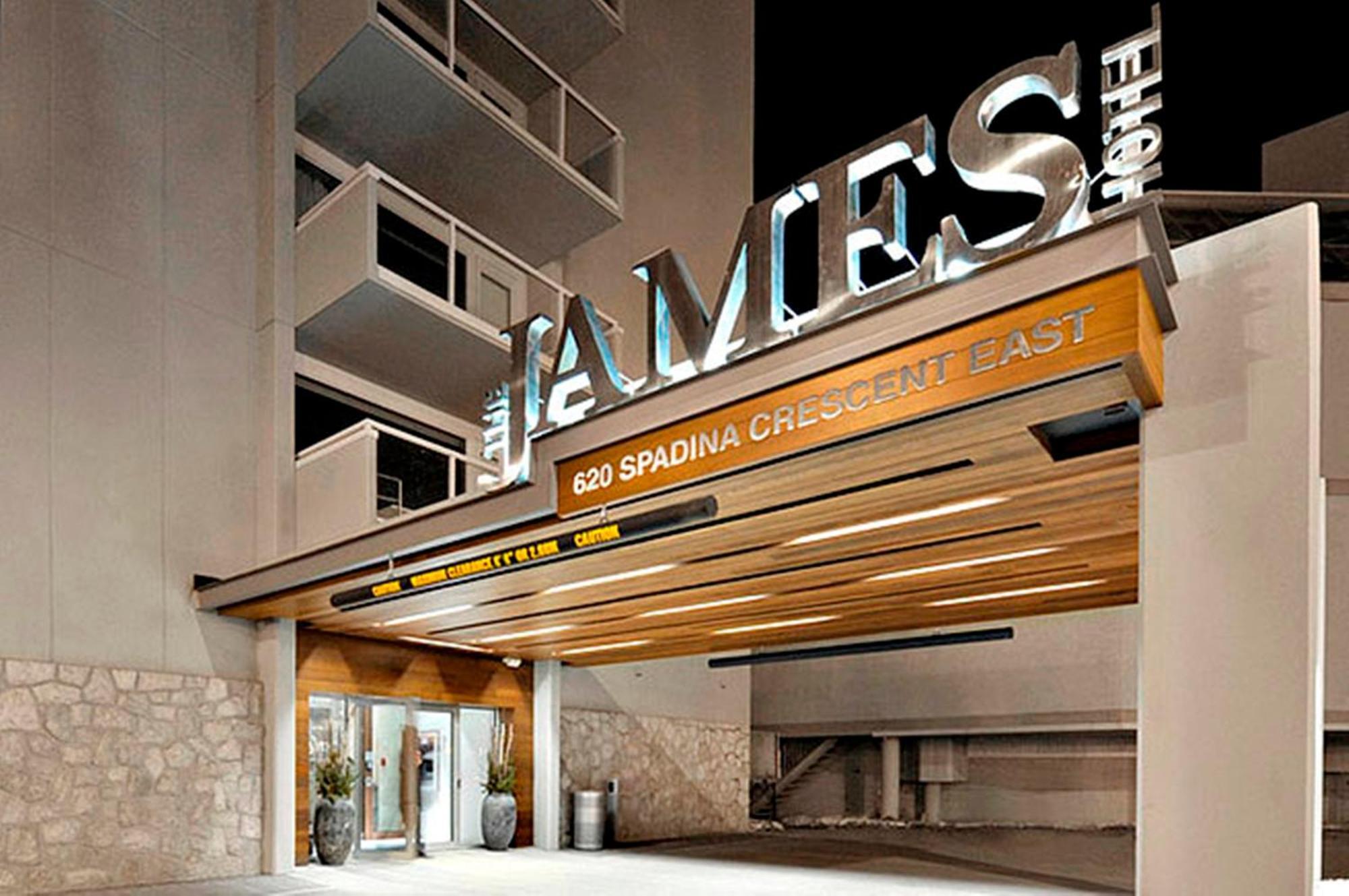 Hotel The