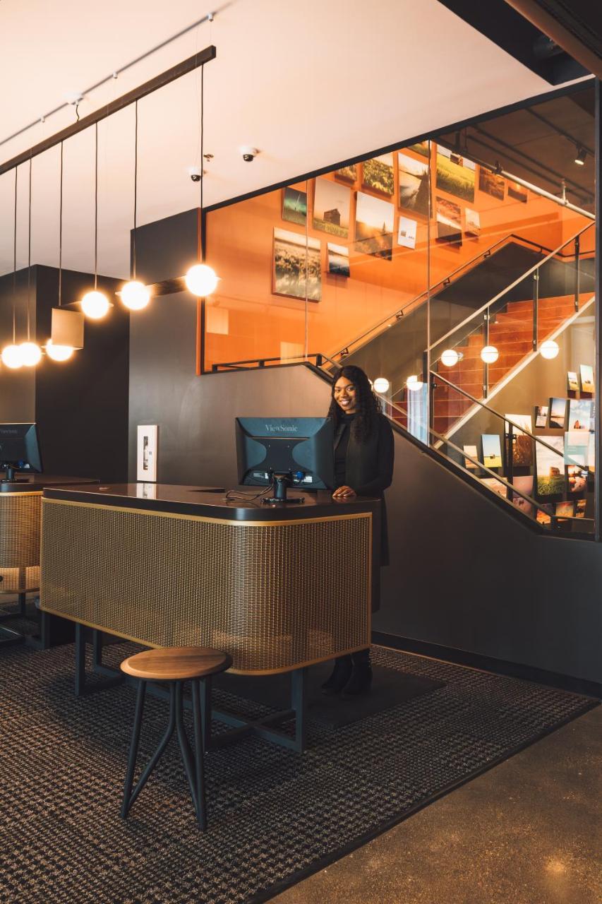Alt Hotel