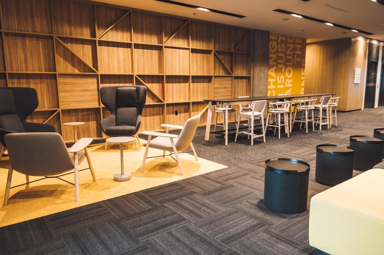 Alt Hotel